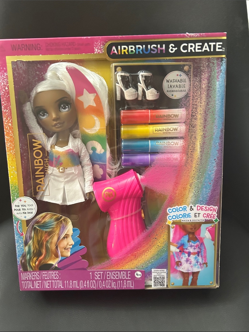 BNIB 🆕 Rainbow Airbrush & Create Doll with Pink Airbrush and Rainbow Markers